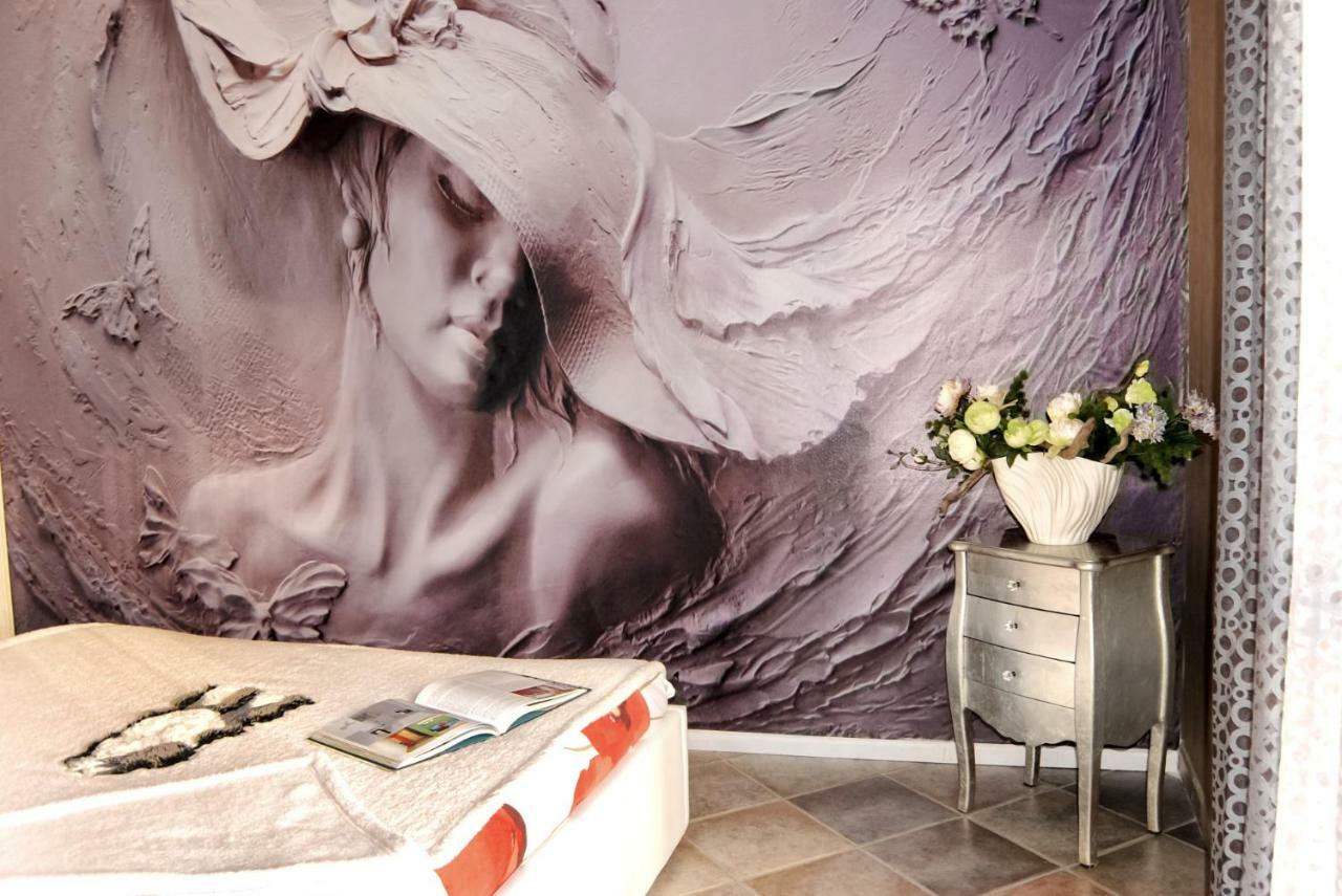 Il Cortile Bed and Breakfast Bra Buitenkant foto