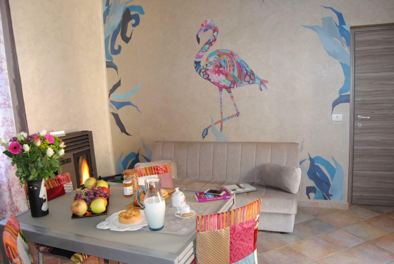 Il Cortile Bed and Breakfast Bra Buitenkant foto