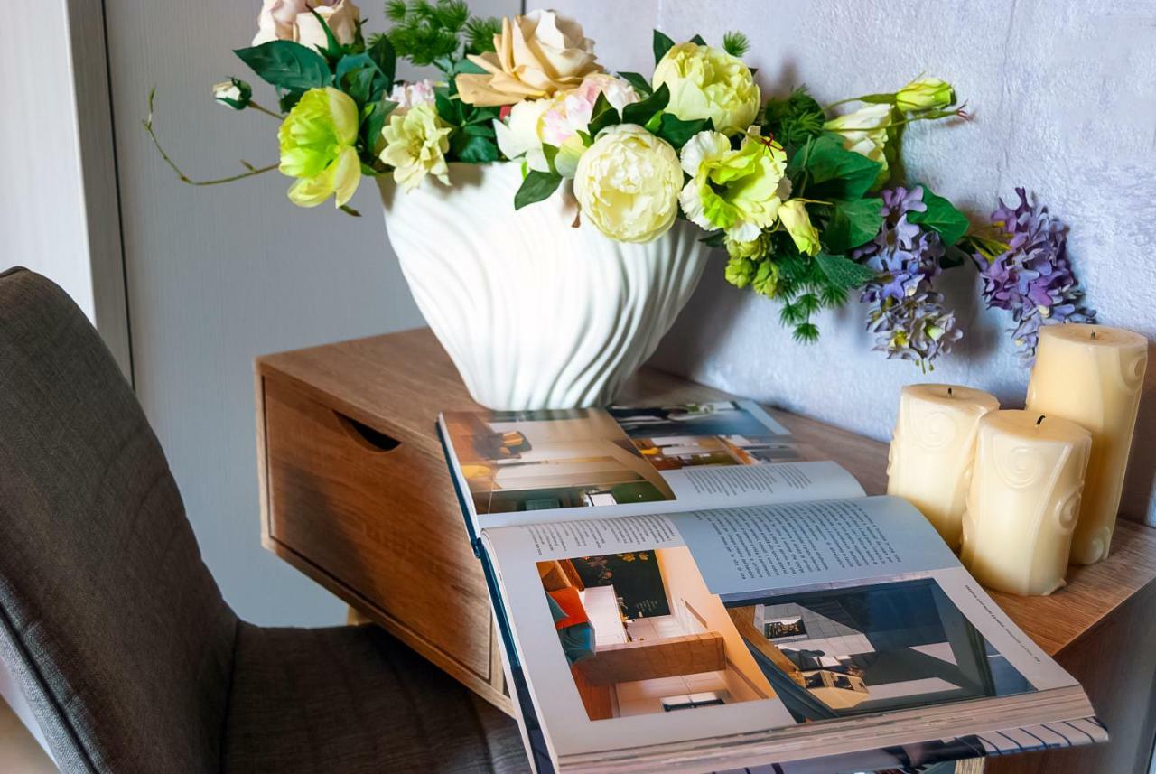 Il Cortile Bed and Breakfast Bra Buitenkant foto